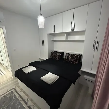 Apartment Sweet